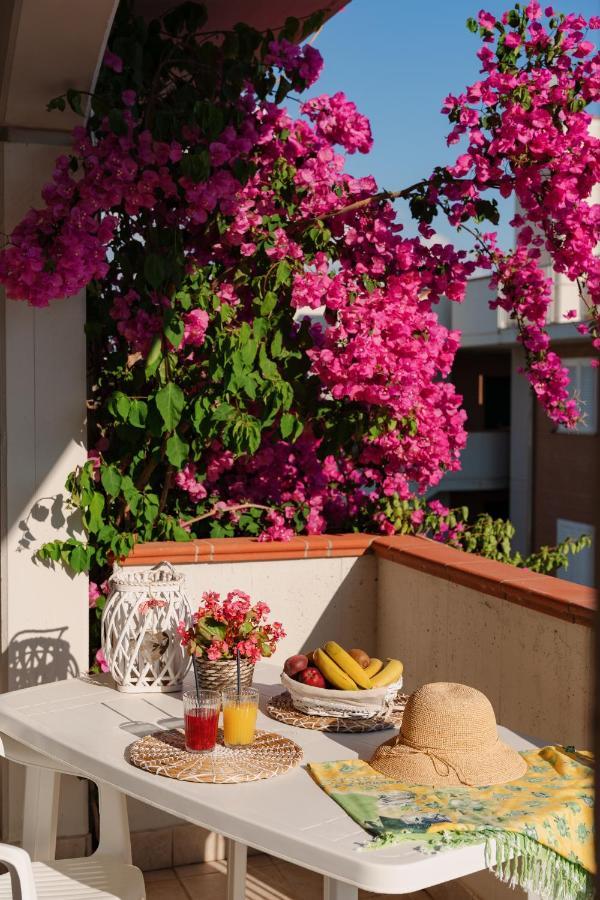 Hotel I Cinque Pini Follonica Exterior foto
