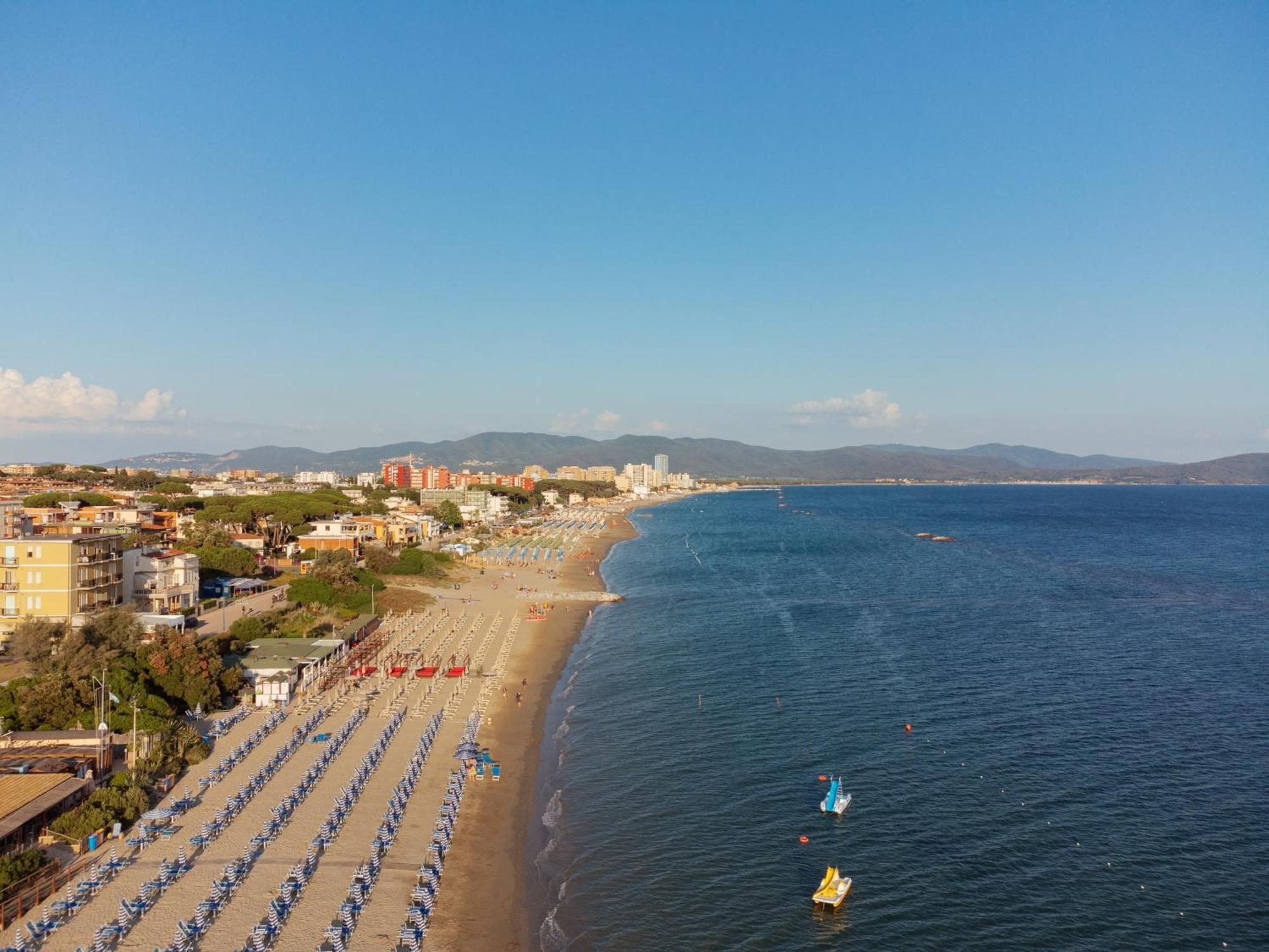 Hotel I Cinque Pini Follonica Exterior foto